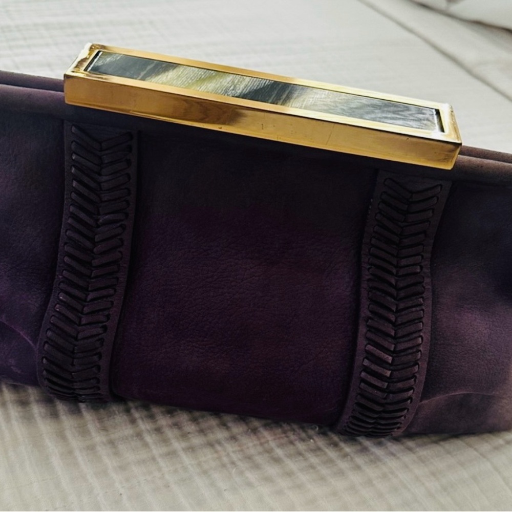 Tory Burch purple Suede clutch with horn detail closure. Rare color✨